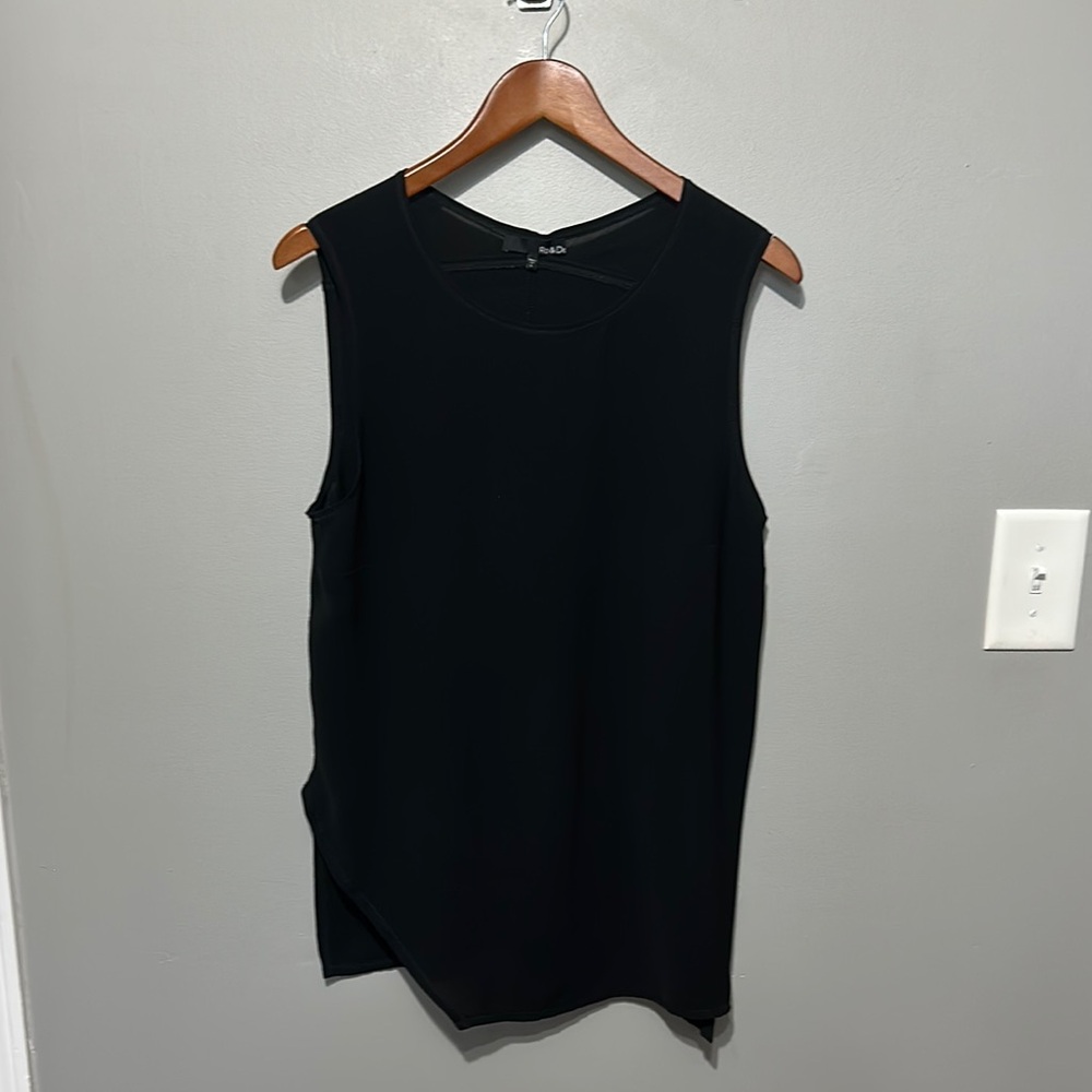 RO & DE Black Sleeveless Tunic Top Large Excellent Condition!!